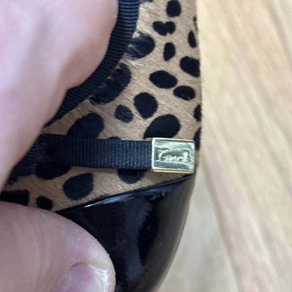 Coach Poppy Black‎ Patent Cap Toe Cheetah Print 3.5 Inch Pumps - Size 8